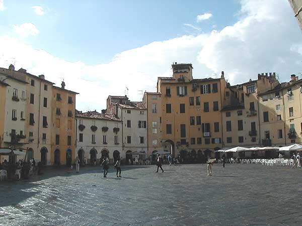 Lucca, Toscana