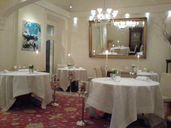 restaurant