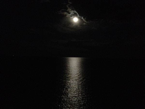 fullmoon